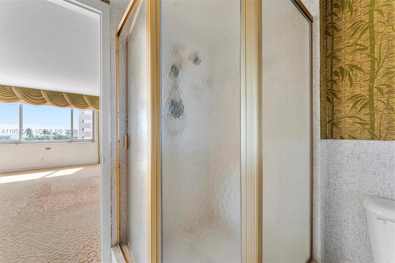 CRANE CREST APTS CO-OP - Residential