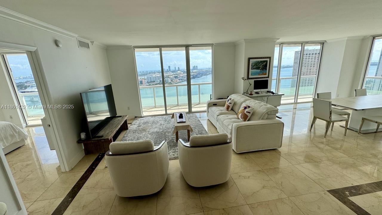 50 BISCAYNE CONDO - Residential Lease