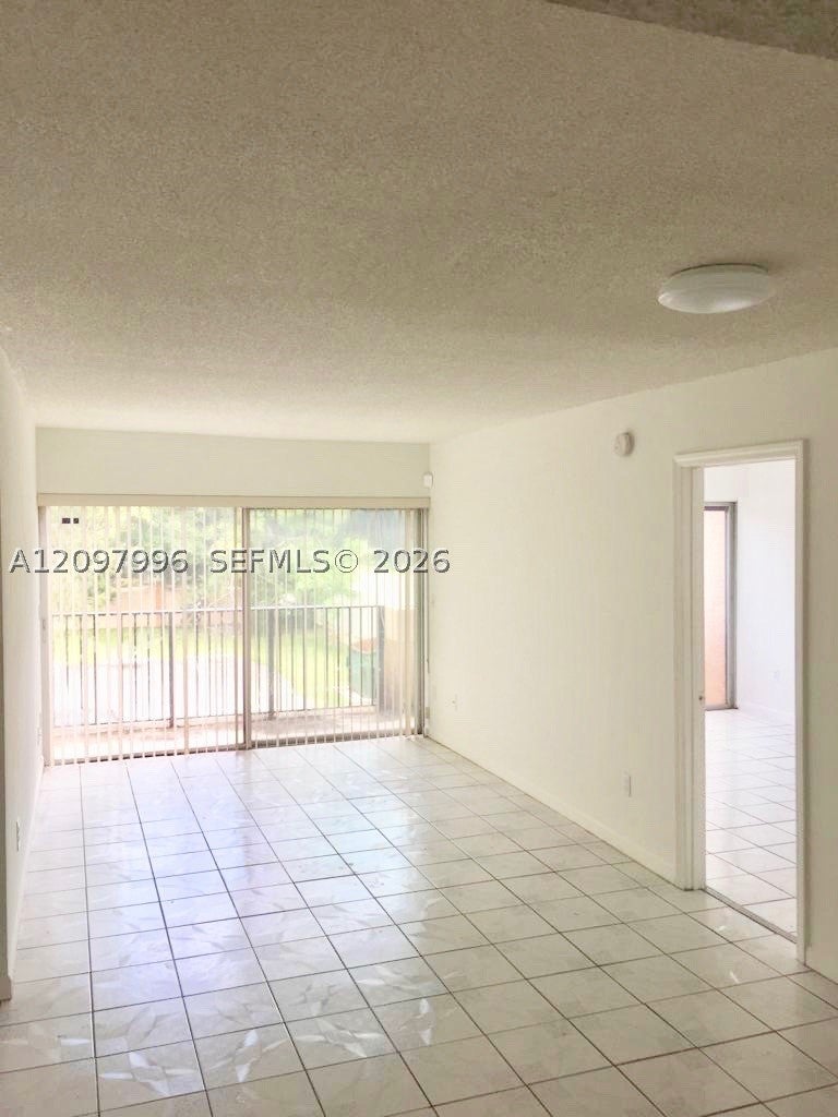 400 NE 18th Ave 202
