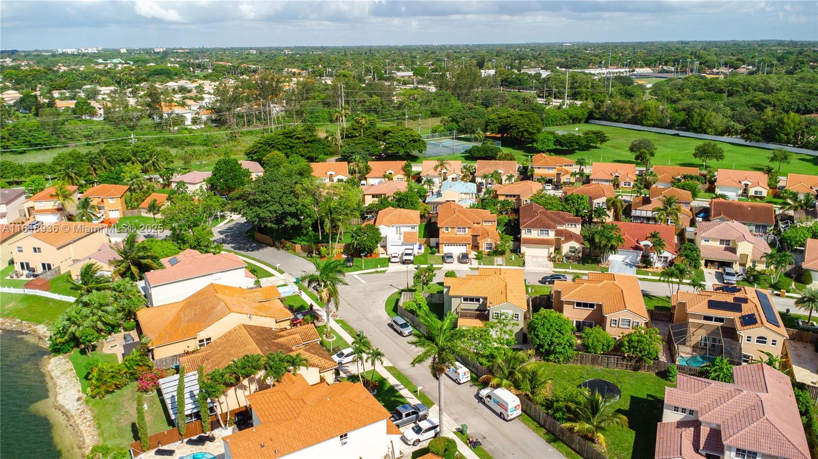 CORAL BAY PARCEL E - Residential