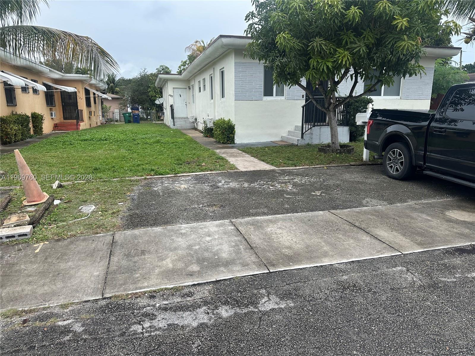 BISCAYNE BLVD PARK - Residential Lease