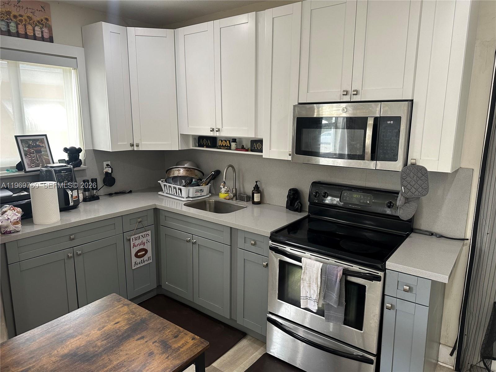 BISCAYNE BLVD PARK - Residential Lease