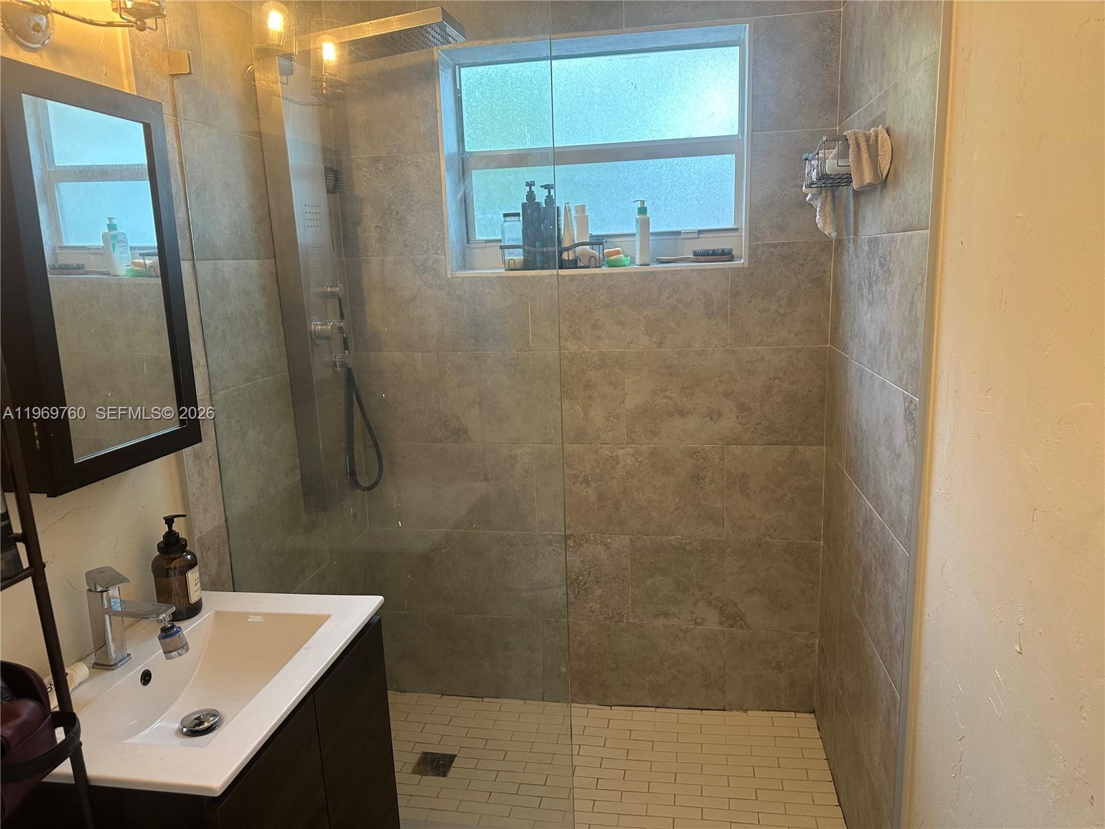 BISCAYNE BLVD PARK - Residential Lease