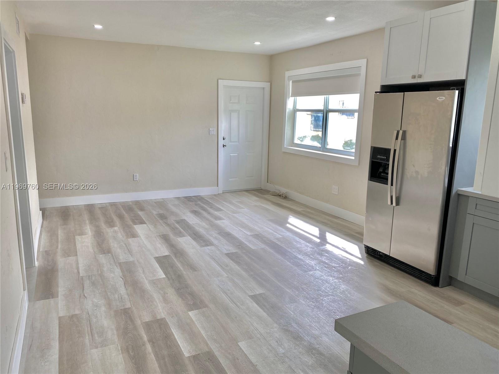 BISCAYNE BLVD PARK - Residential Lease