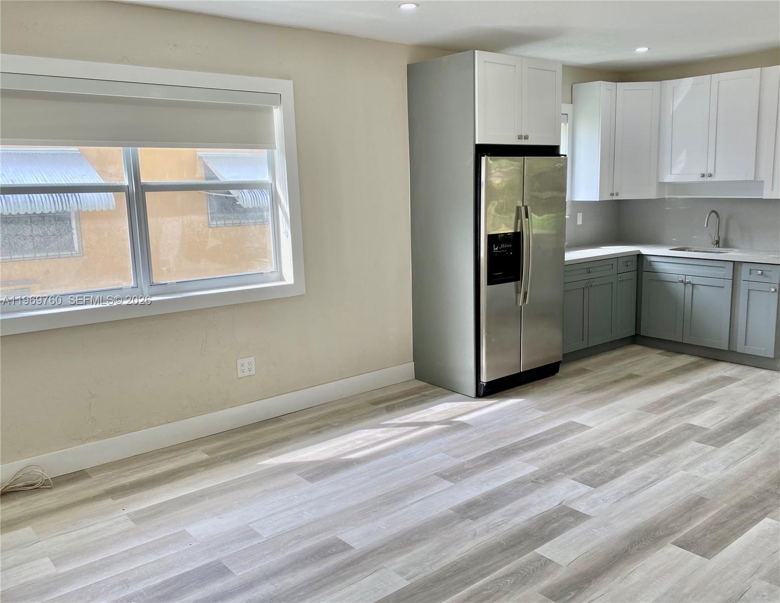 BISCAYNE BLVD PARK - Residential Lease