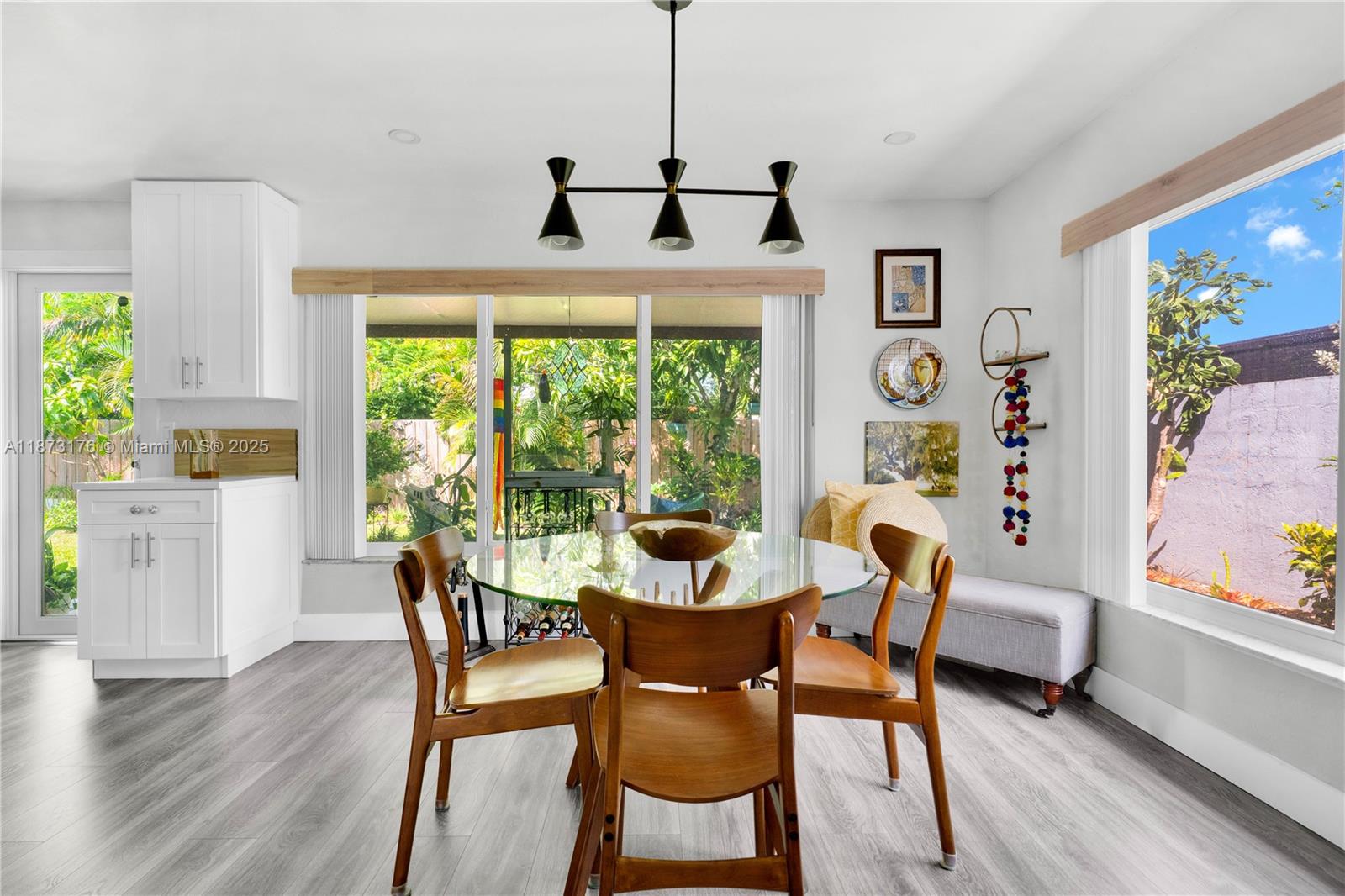 RIVER RANCHES - Residential