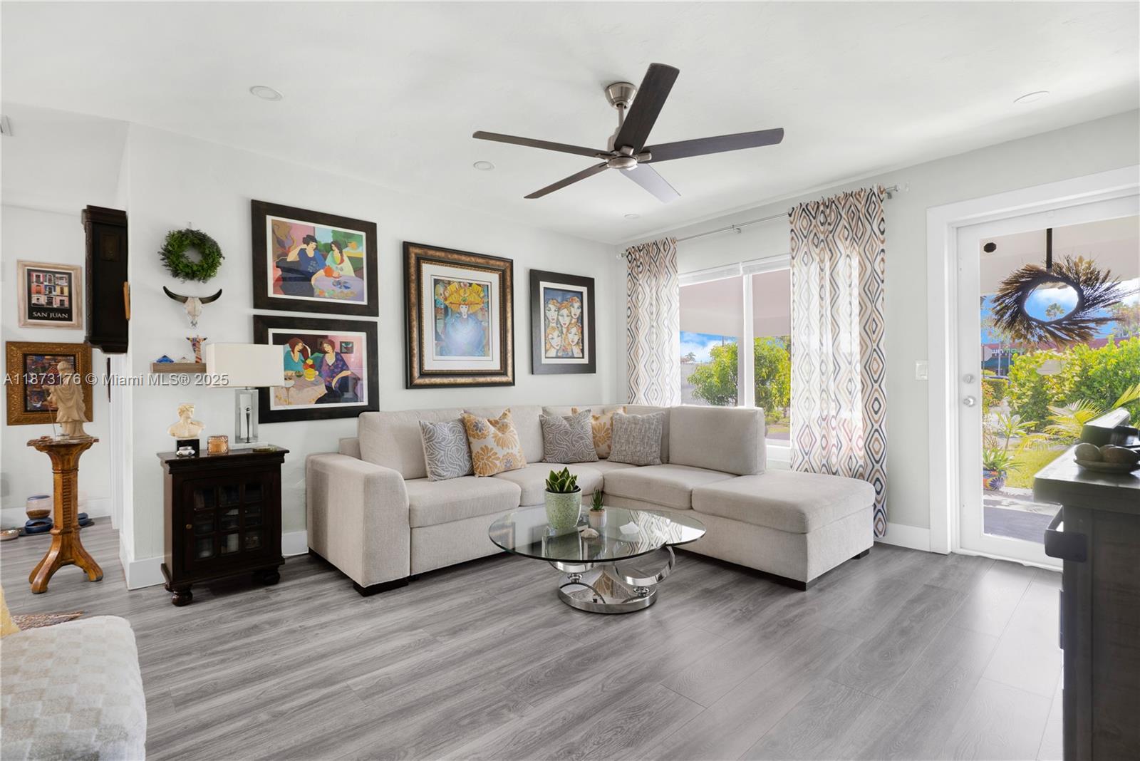 RIVER RANCHES - Residential