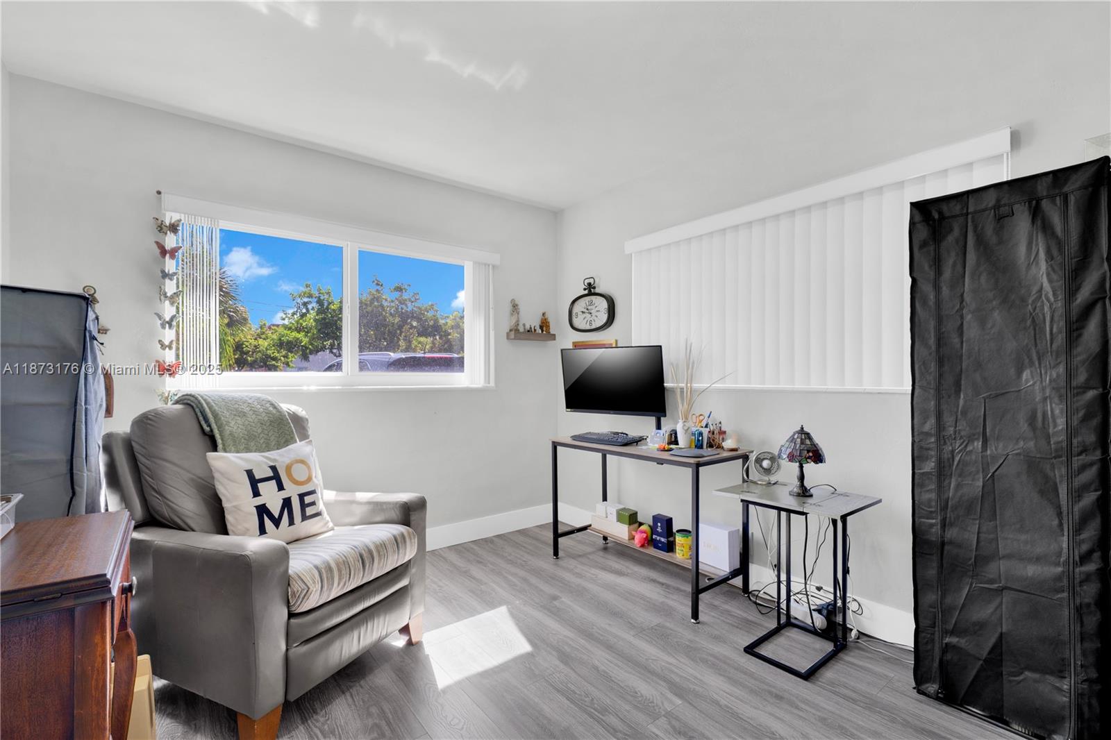 RIVER RANCHES - Residential