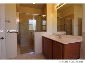 BALMORAL SUB PHASE III - Residential Lease
