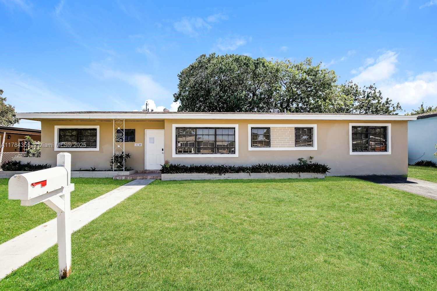 1730 Nw 187th St, Miami Gardens, Broward County, Florida - 4 Bedrooms  
2 Bathrooms - 
