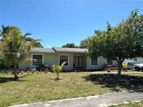 A home in Plantation