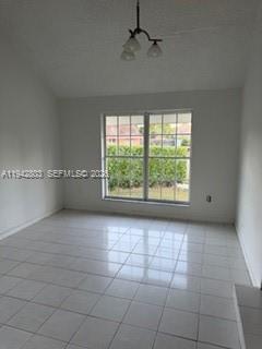 SOUTH RIDGE HEIGHTS 2ND S - Residential