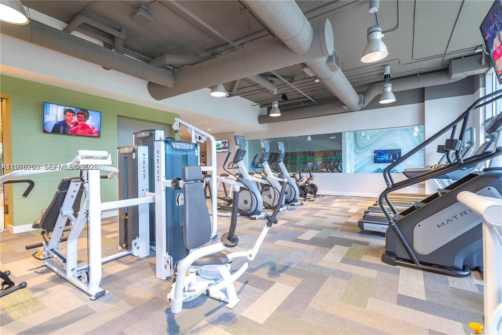 THE HARBOUR NORTH CONDO - Residential Lease