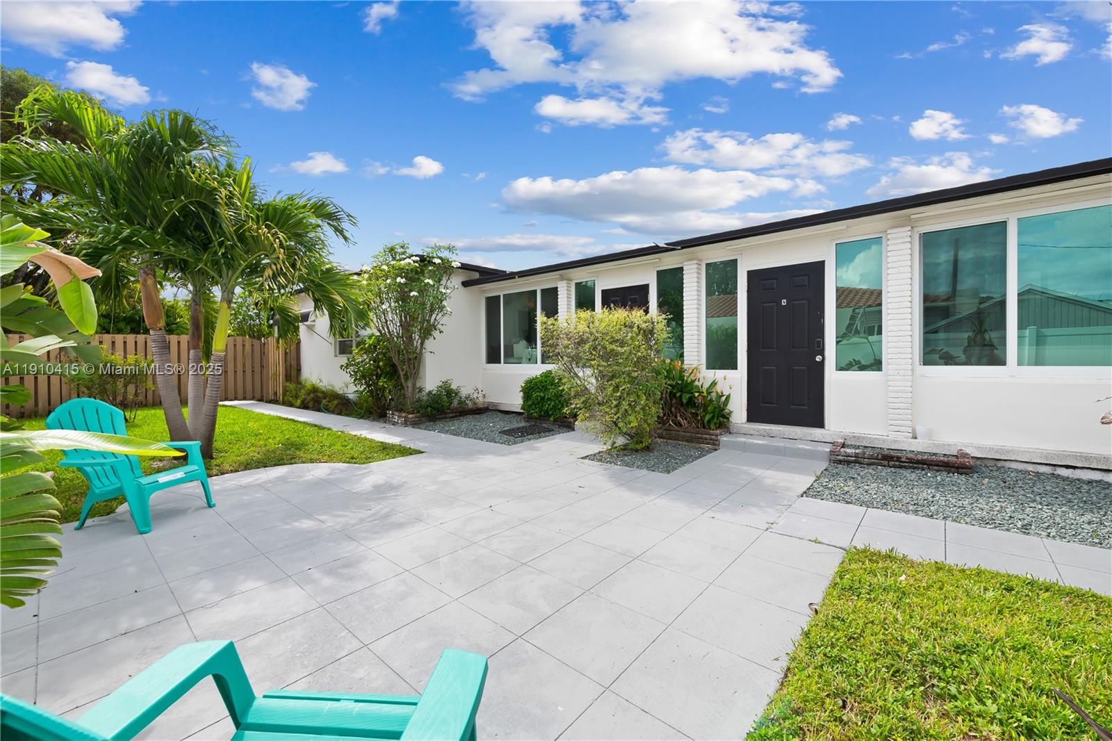 HOLLYWOOD SOUTH SIDE ADD - Residential Lease