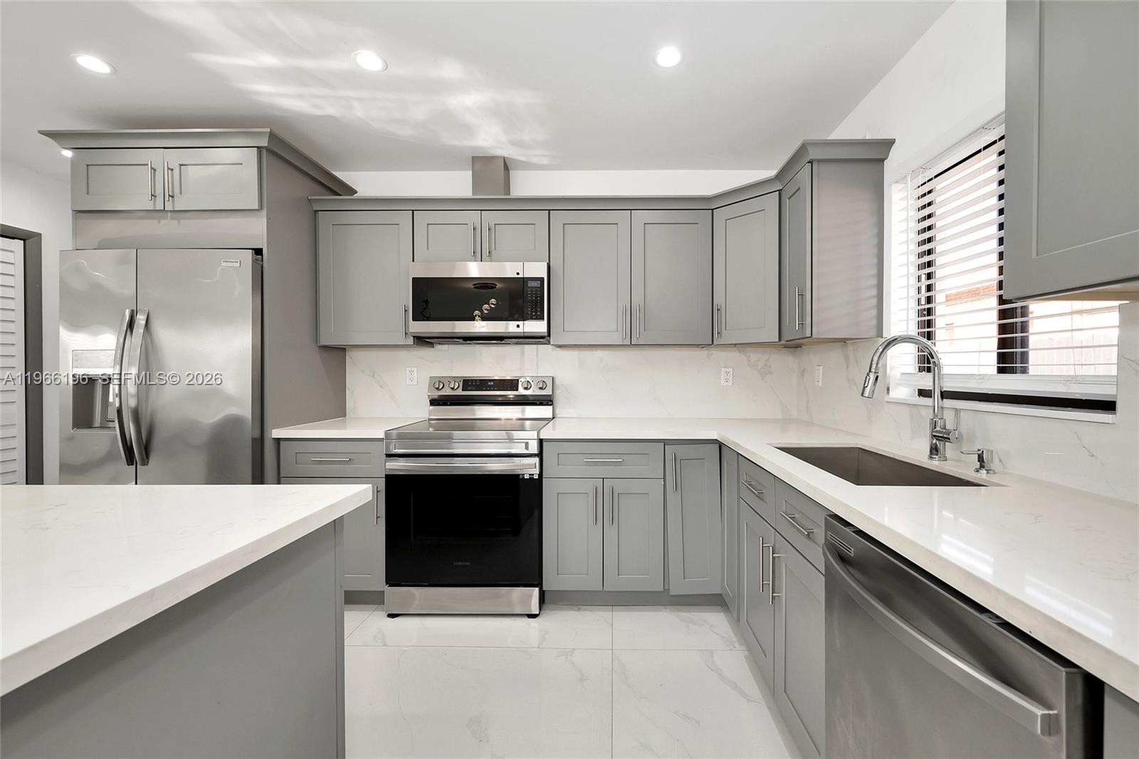 NEW LIBERIA - Residential