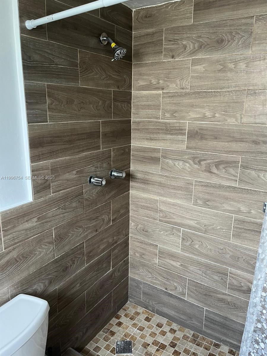 STAR LAKE ESTATES NO 29 C - Residential Lease