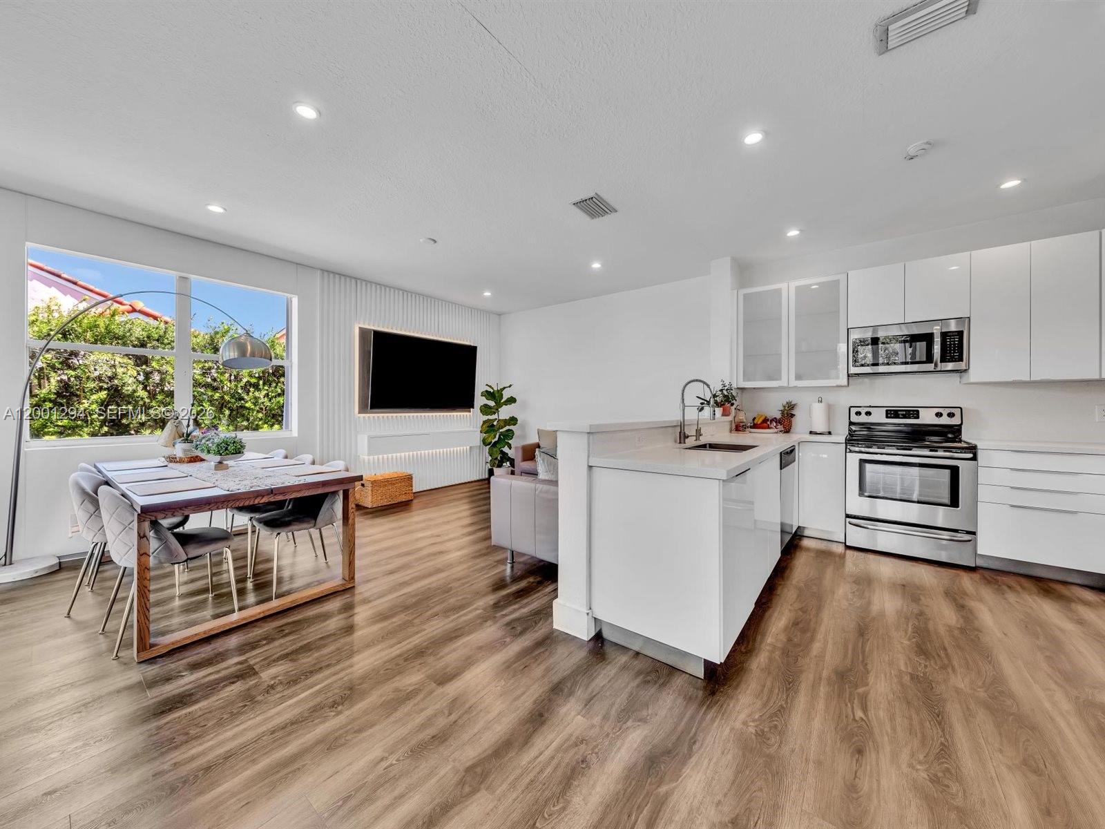 SECTOR 3 - PARCELS C D E - Residential