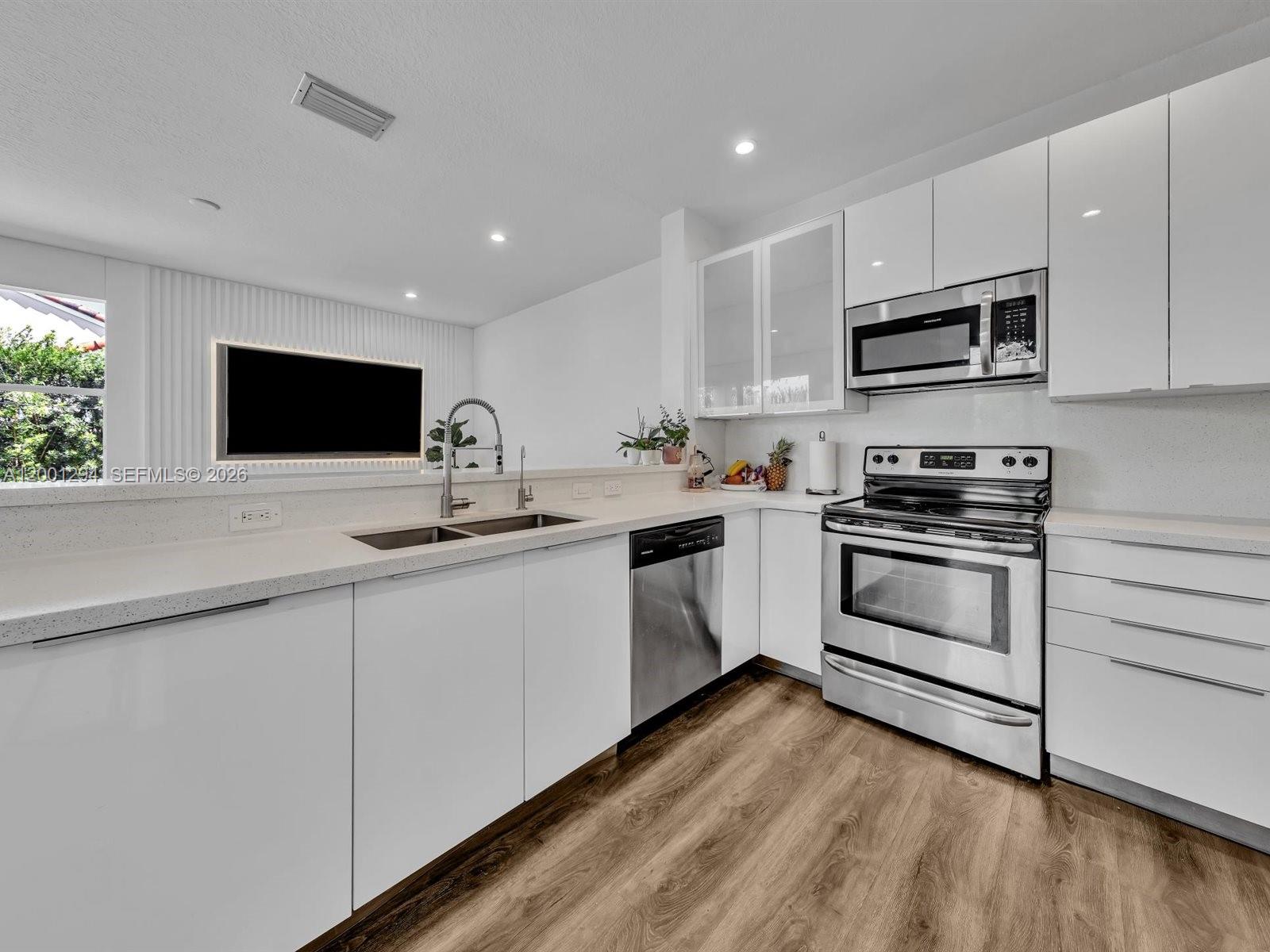 SECTOR 3 - PARCELS C D E - Residential