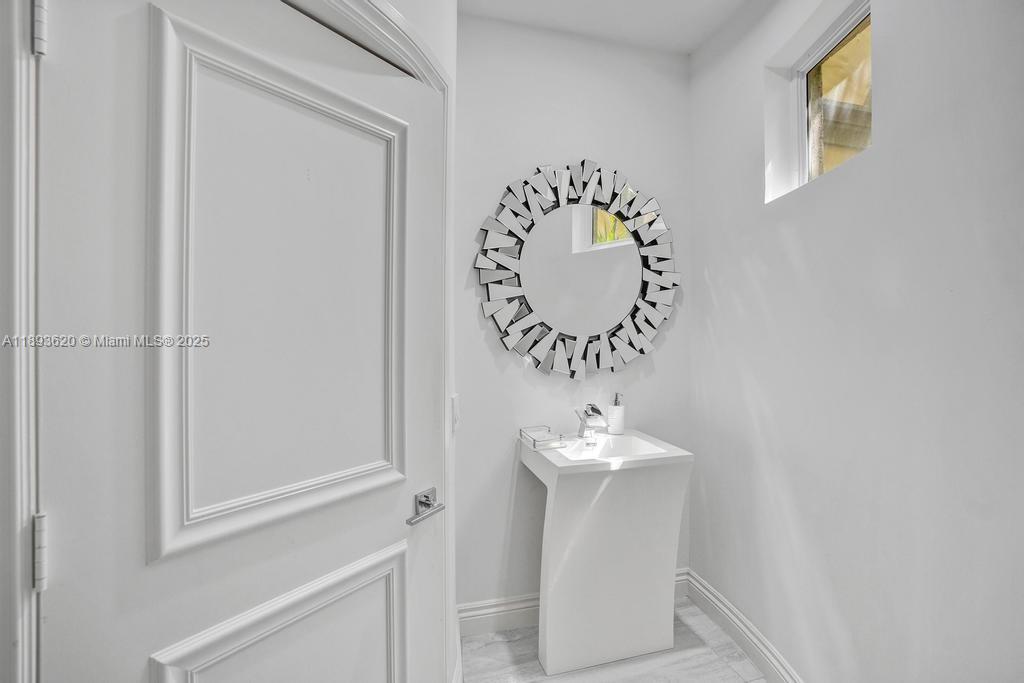 WILLIAMS ISLAND - Residential Lease