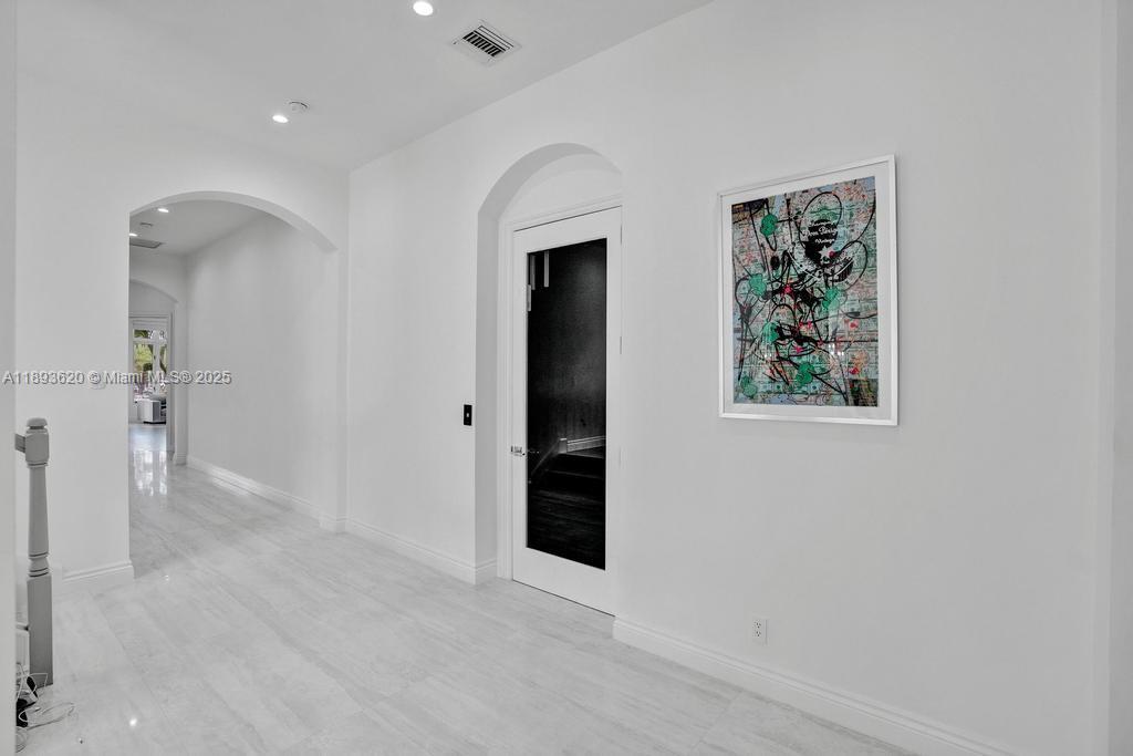 WILLIAMS ISLAND - Residential Lease