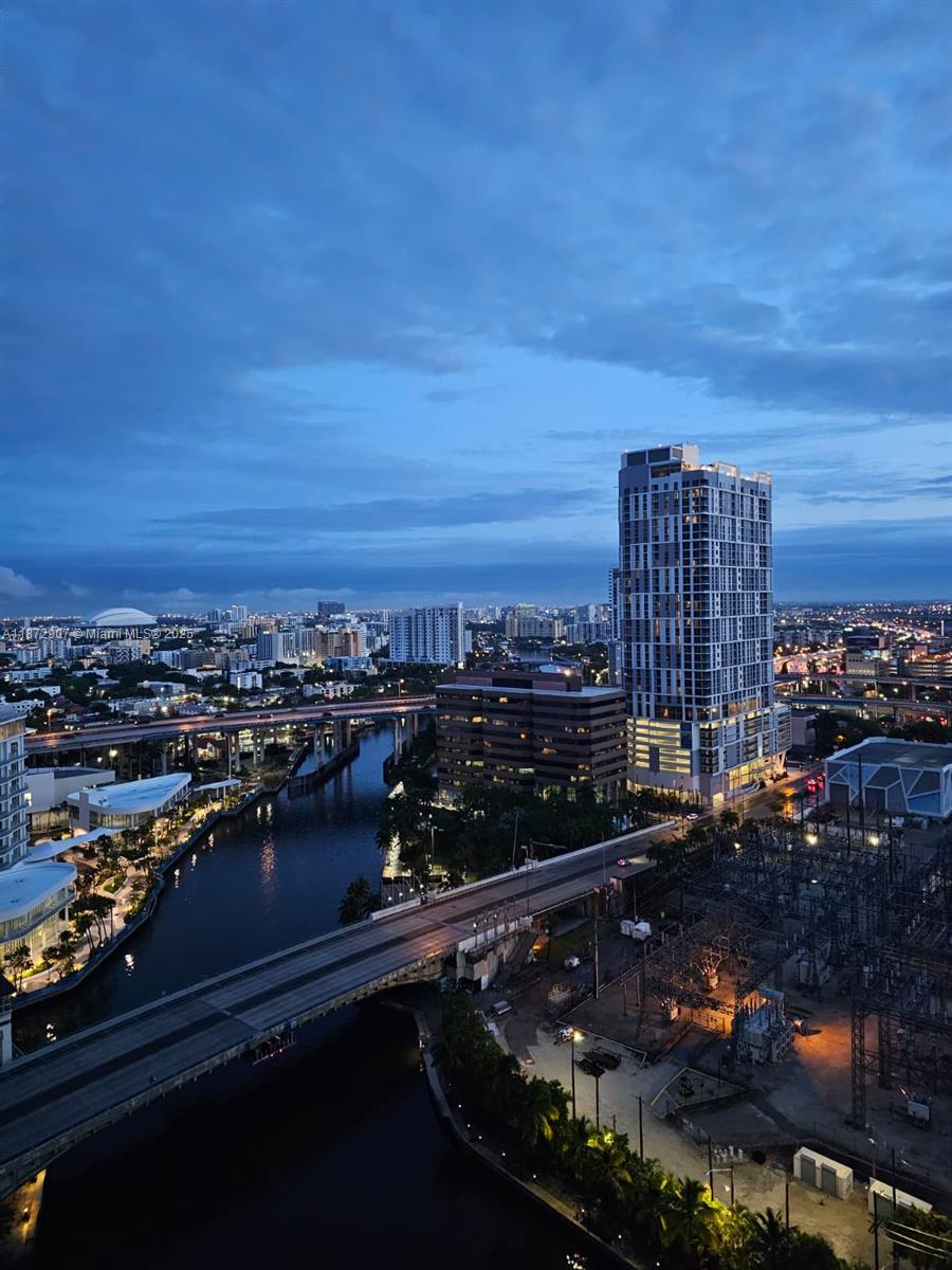 NEO VERTIKA CONDO - Residential