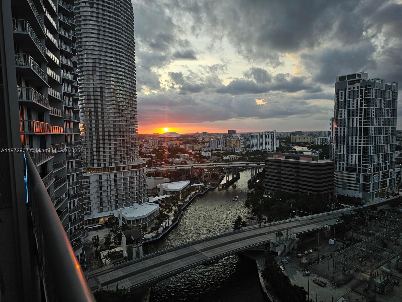 NEO VERTIKA CONDO - Residential