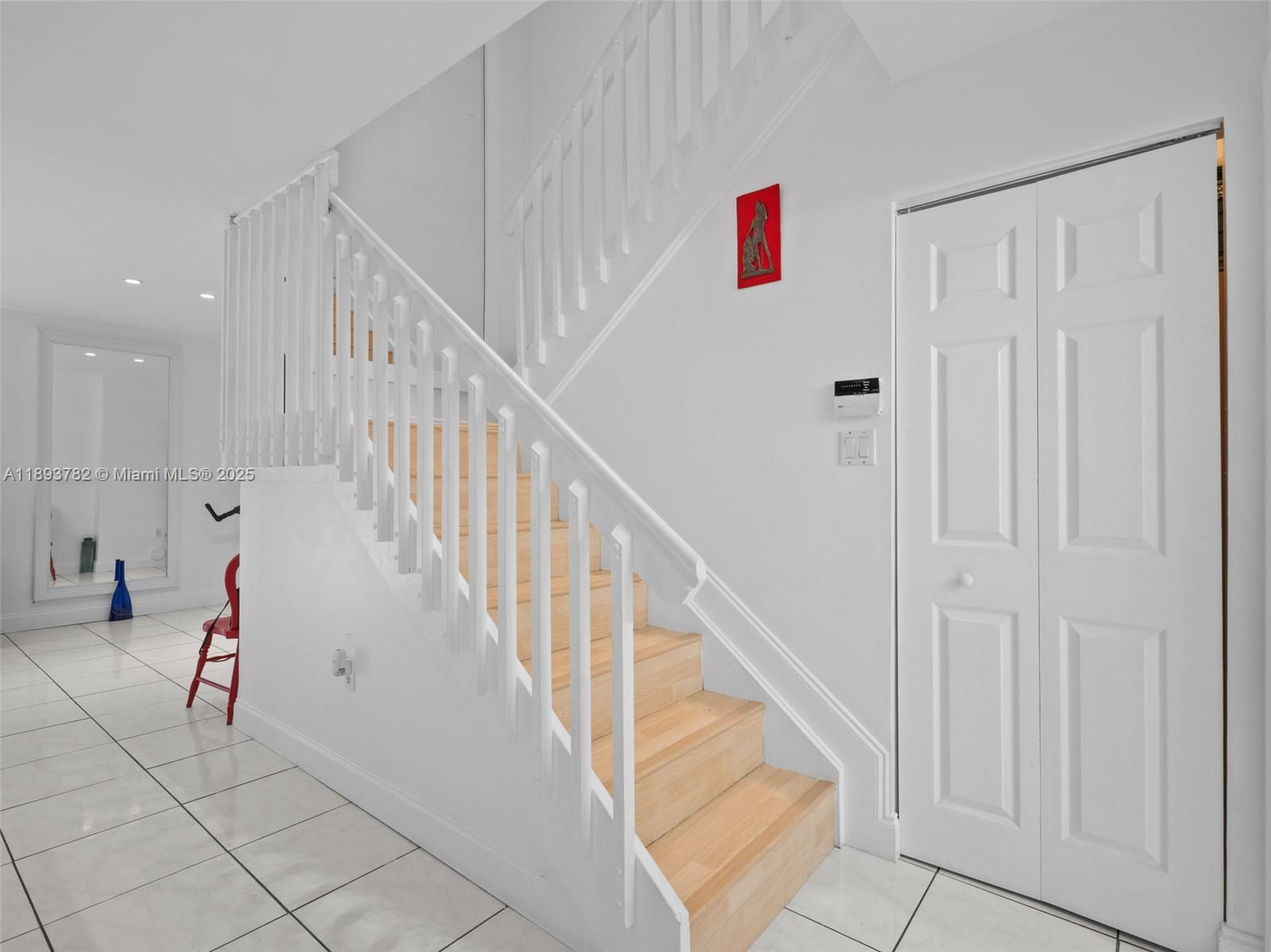 HEFTLERS LAGO MAR WEST - Residential