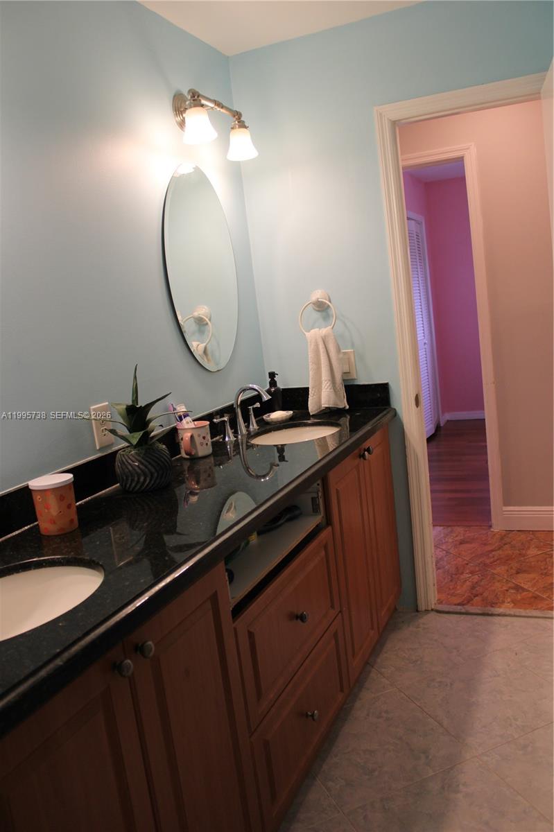 CHAMBERS LAND CO SUB NW1/ - Residential