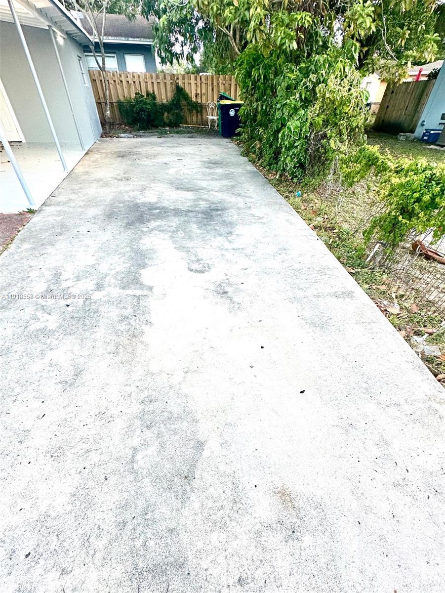 TOWN OF MODELO (DANIA) B- - Residential