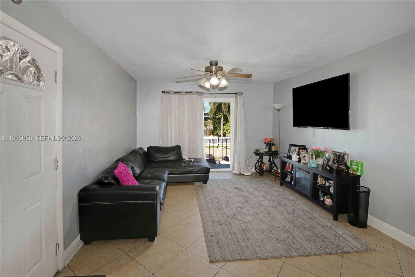 COURTYARDS OF HIALEAH CON - Residential