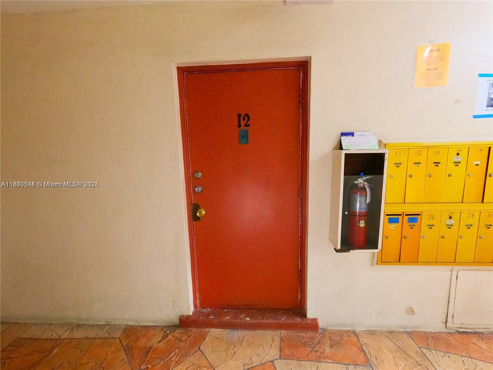 SPANISH OAKS CONDO - Residential Lease