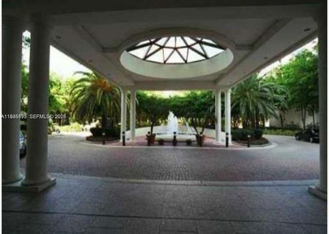 3000 Island Blvd 325 Aventura FL 33160