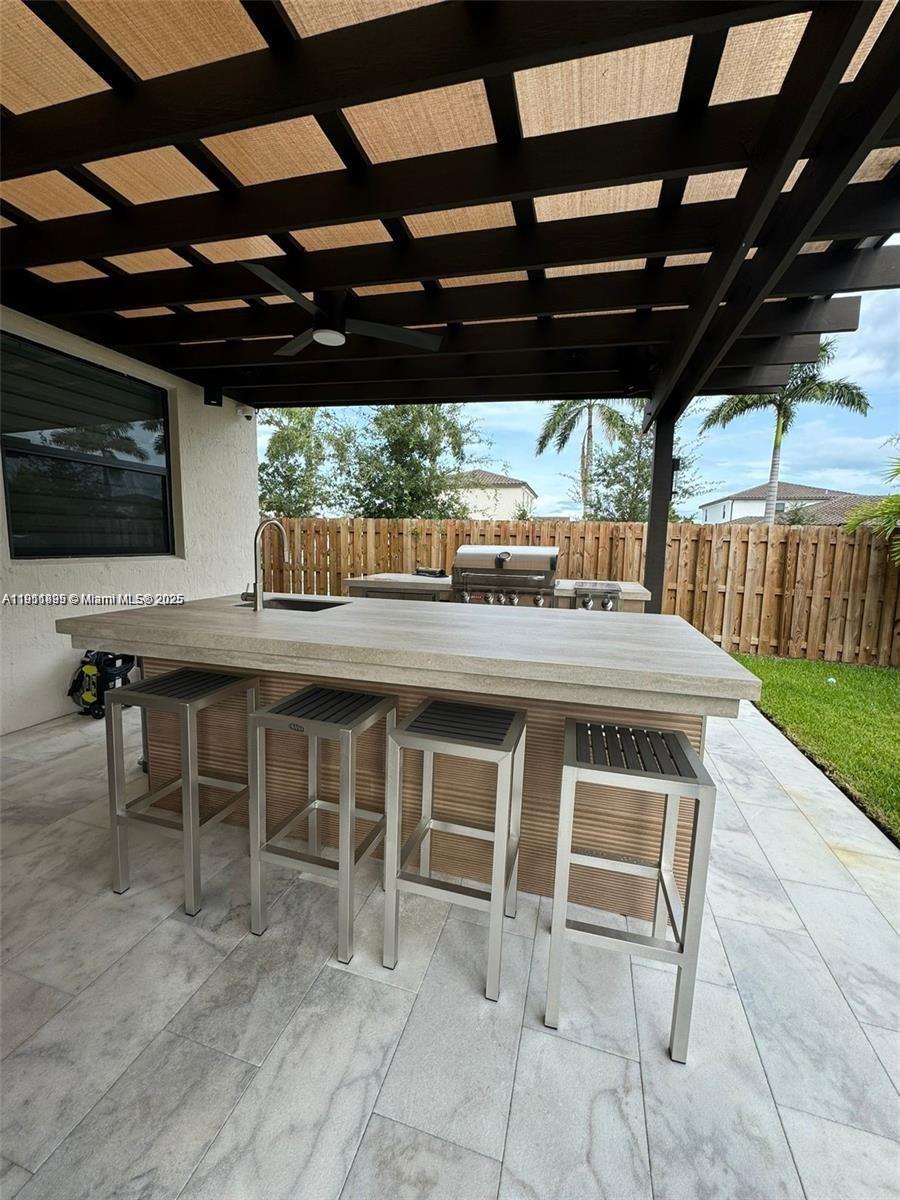 ESTATES AT SILVER PALM - Residential Lease