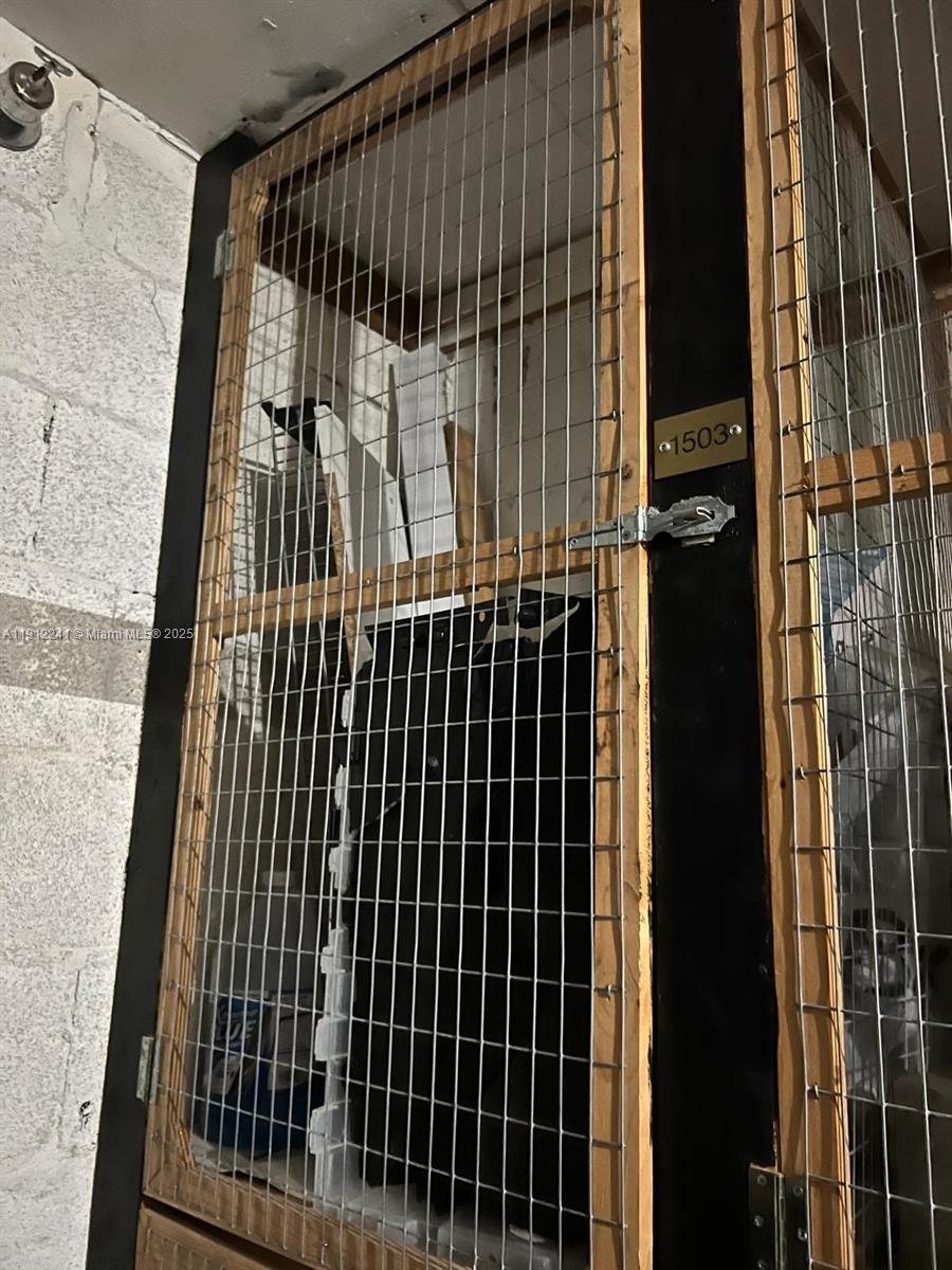 THE PLAZA OF BAL HARBOUR - Residential Lease