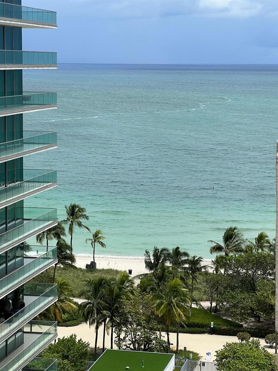 THE PLAZA OF BAL HARBOUR - Residential Lease