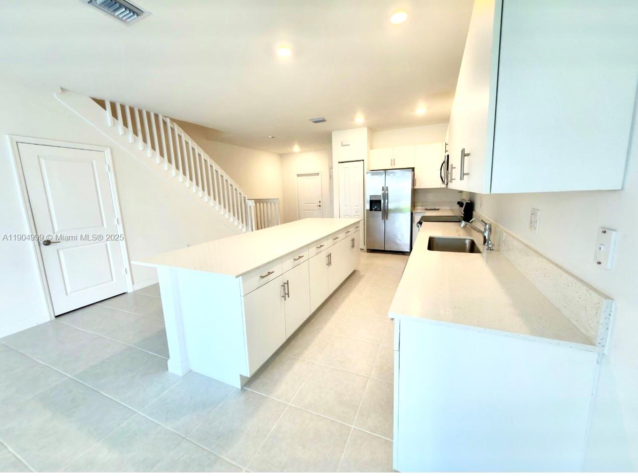 ALLAPATTAH GDNS - Residential