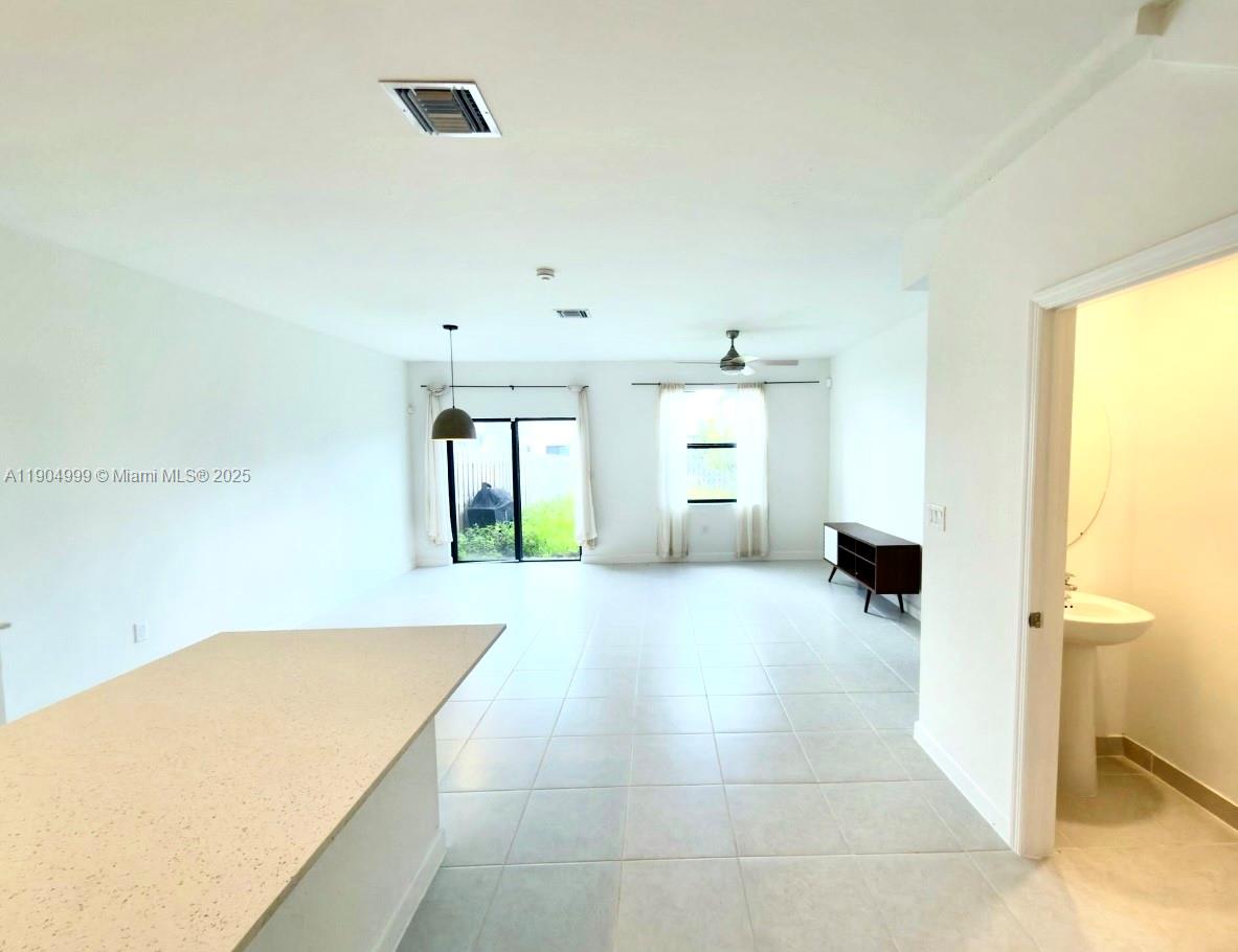 ALLAPATTAH GDNS - Residential