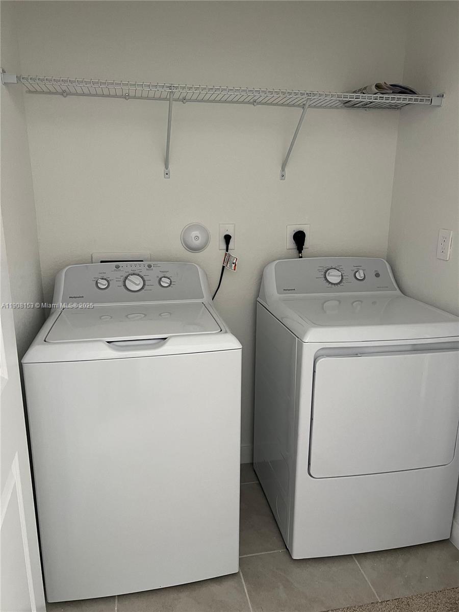 FLORIDA CITY PARK REV - Residential Lease