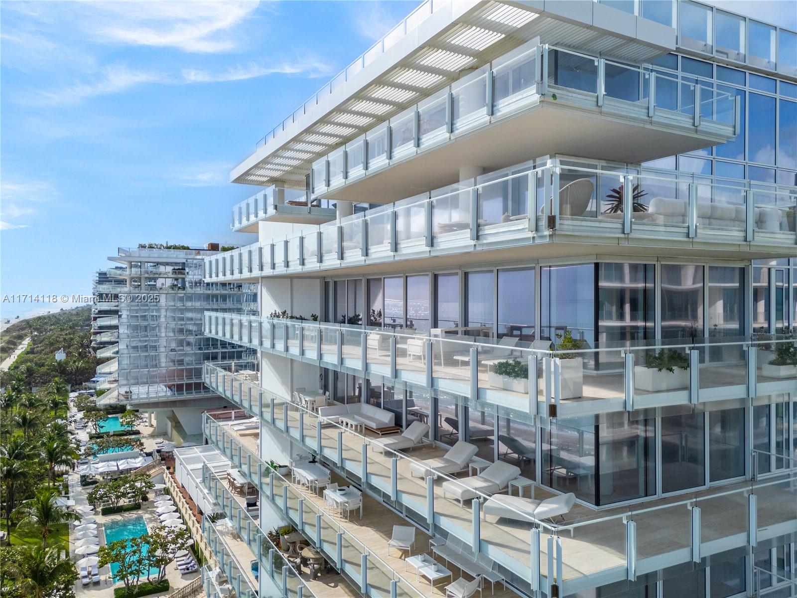 SURF CLUB CONDO - Residential