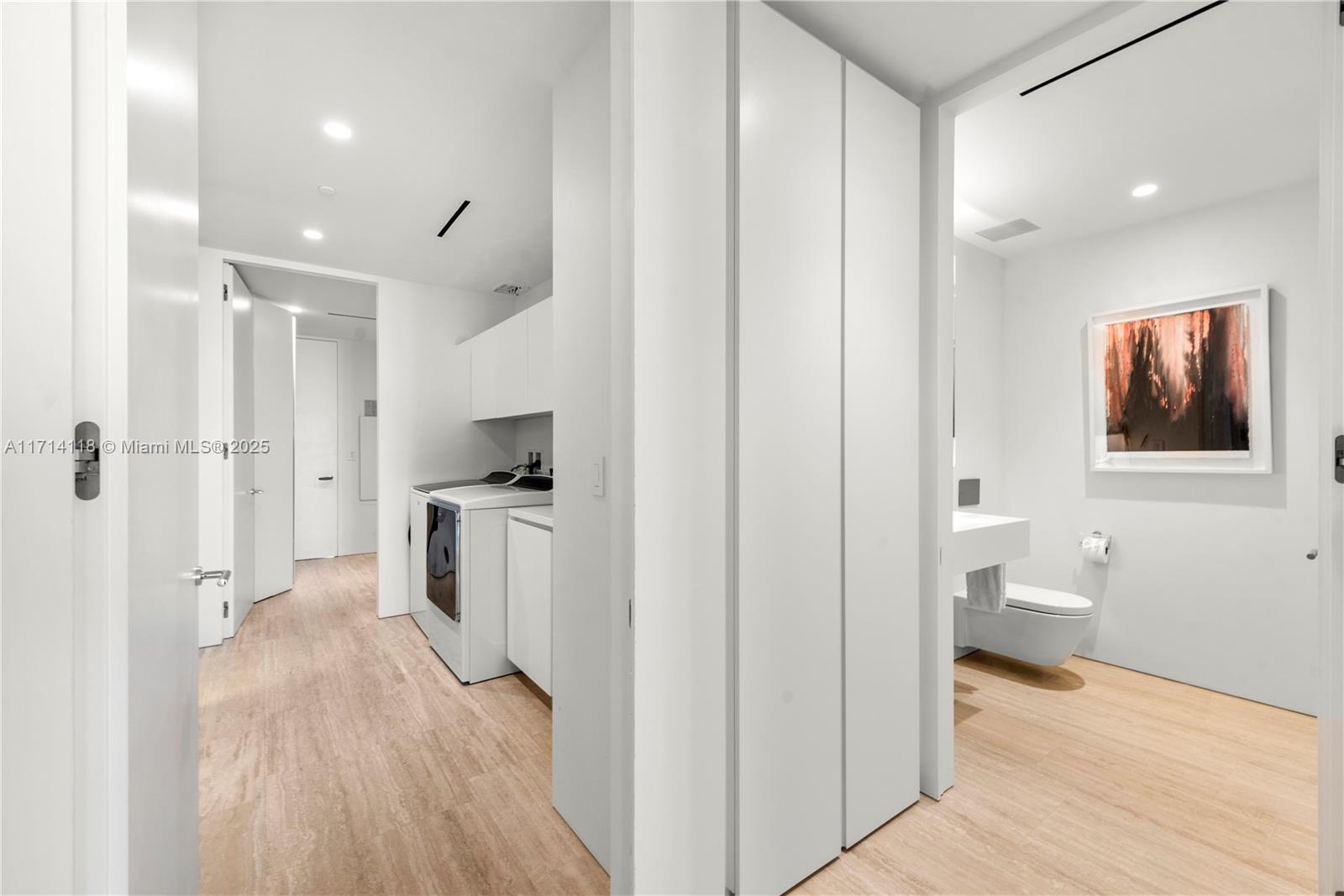 SURF CLUB CONDO - Residential