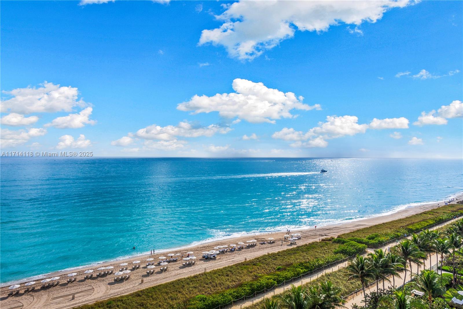 SURF CLUB CONDO - Residential