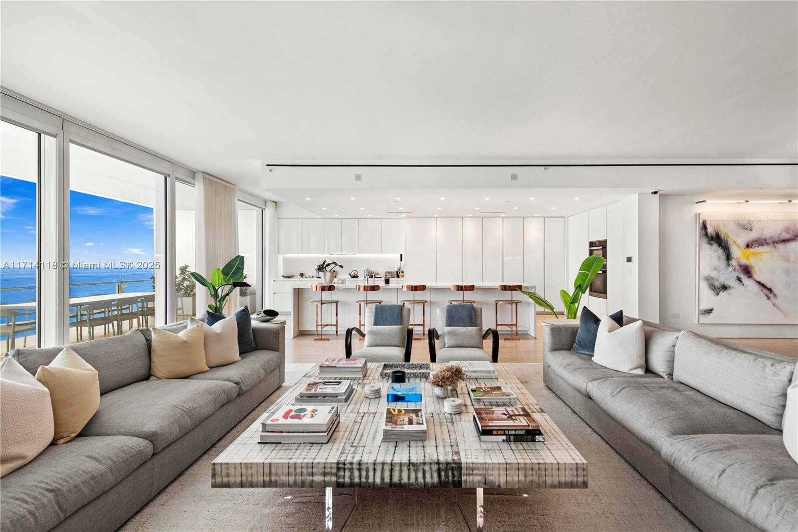 SURF CLUB CONDO - Residential
