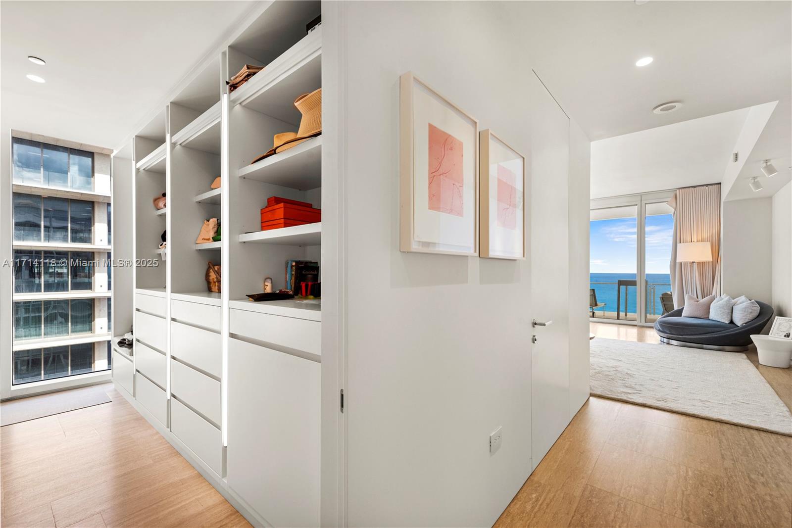 SURF CLUB CONDO - Residential