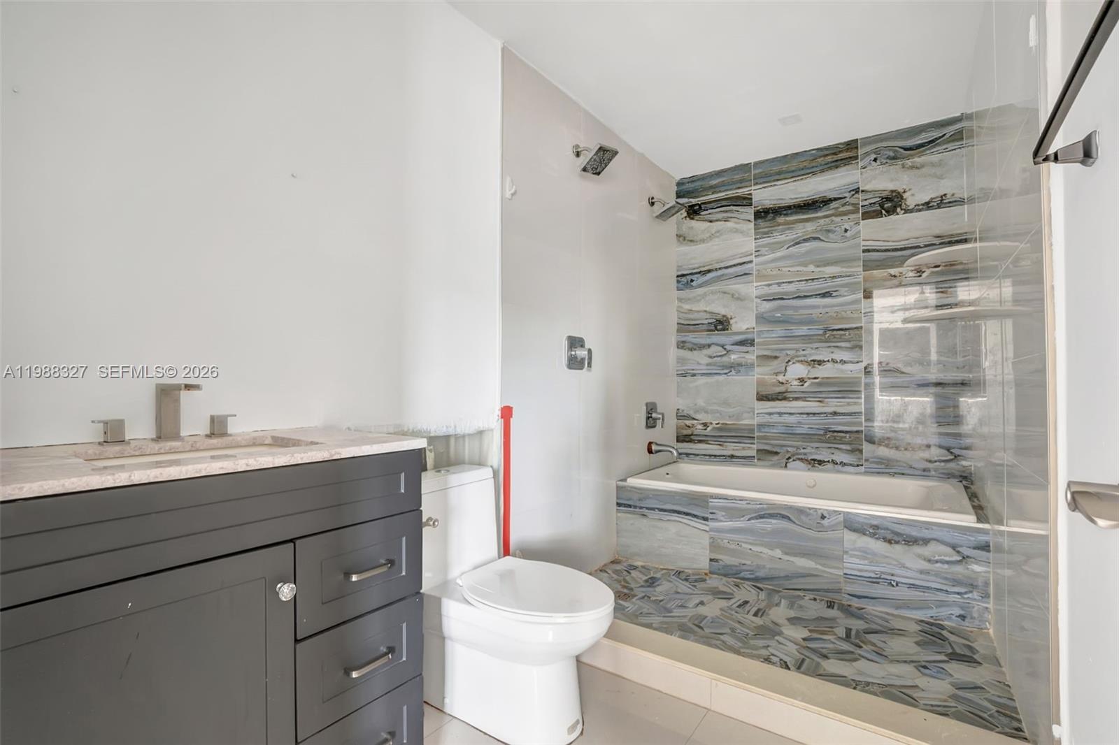 RICHMOND HEIGHTS - Residential