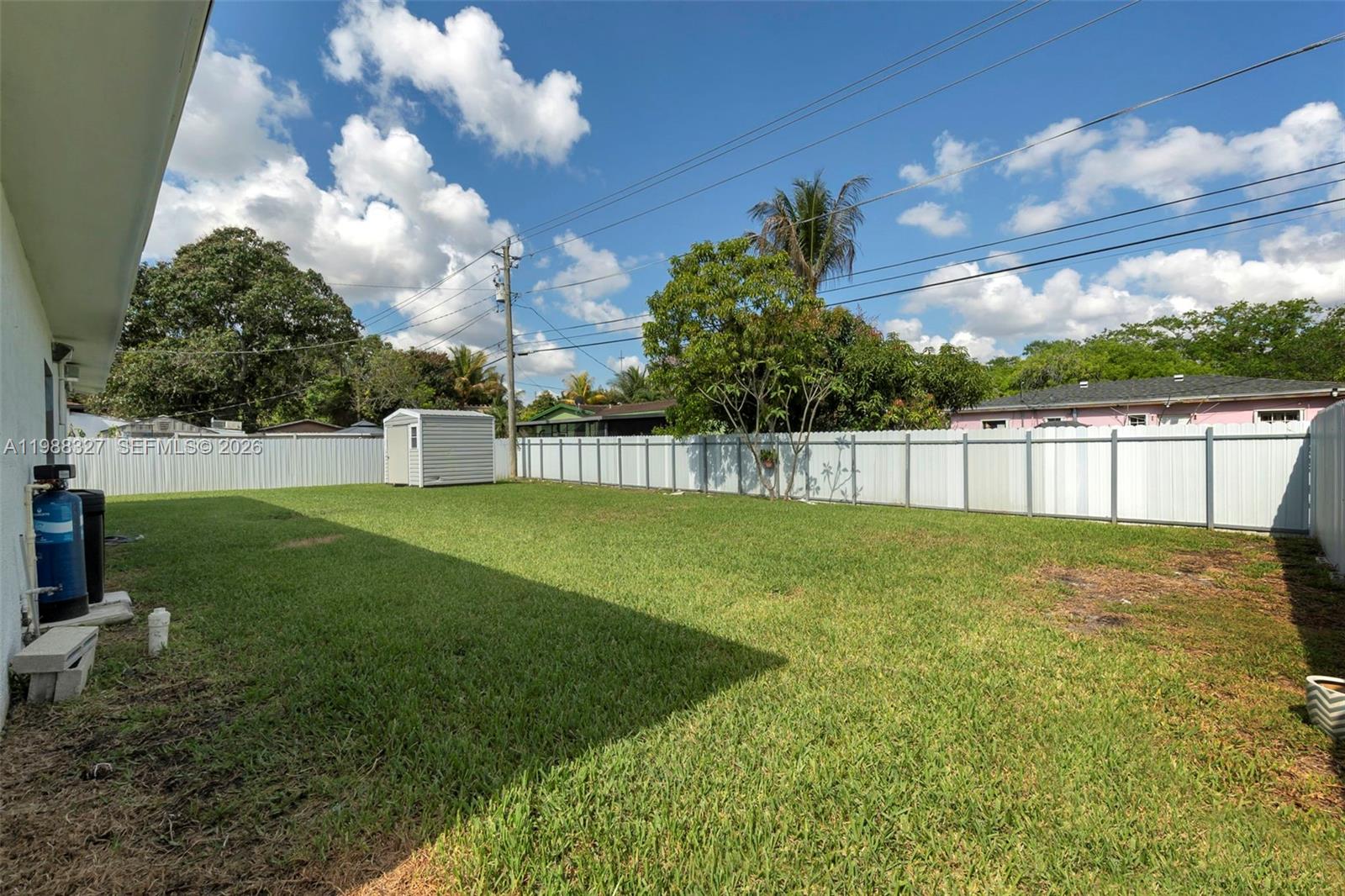 RICHMOND HEIGHTS - Residential