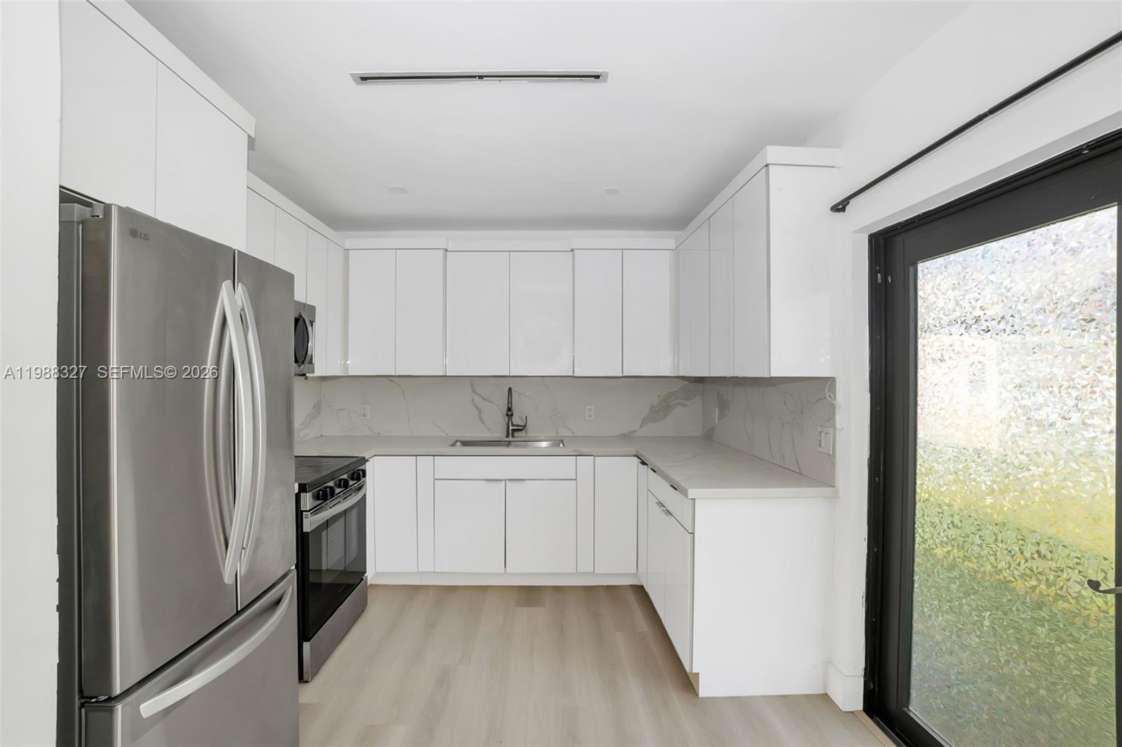 RICHMOND HEIGHTS - Residential