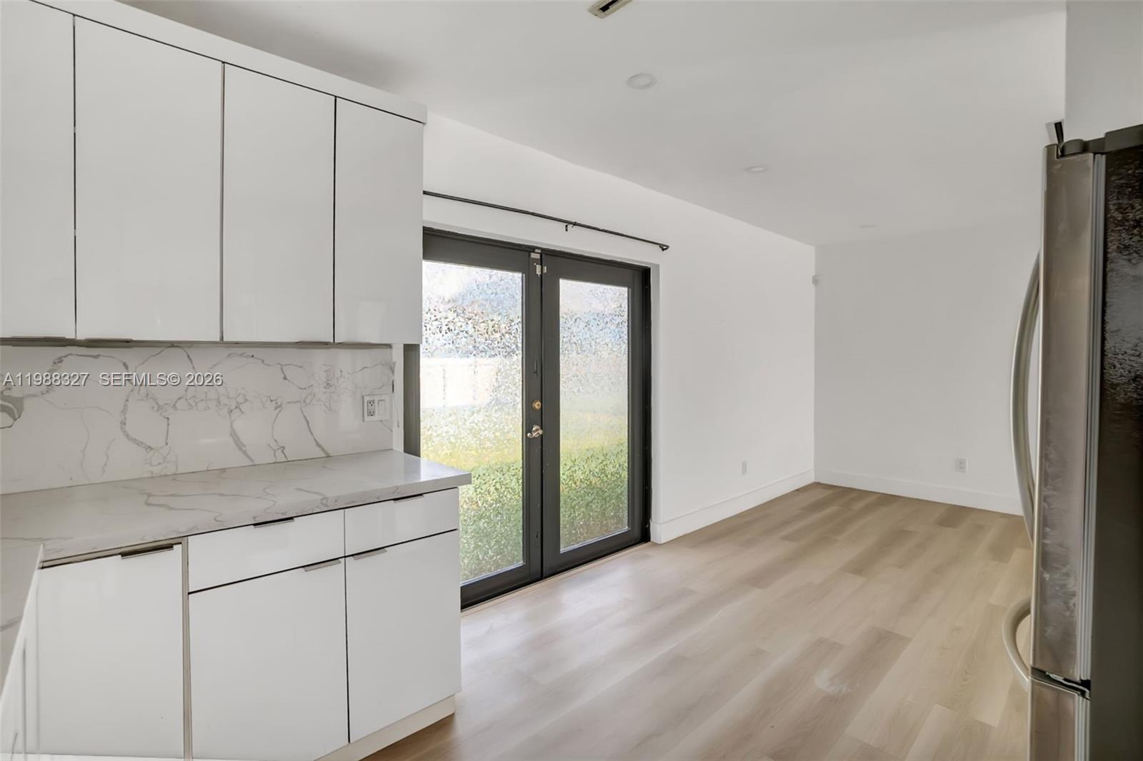 RICHMOND HEIGHTS - Residential