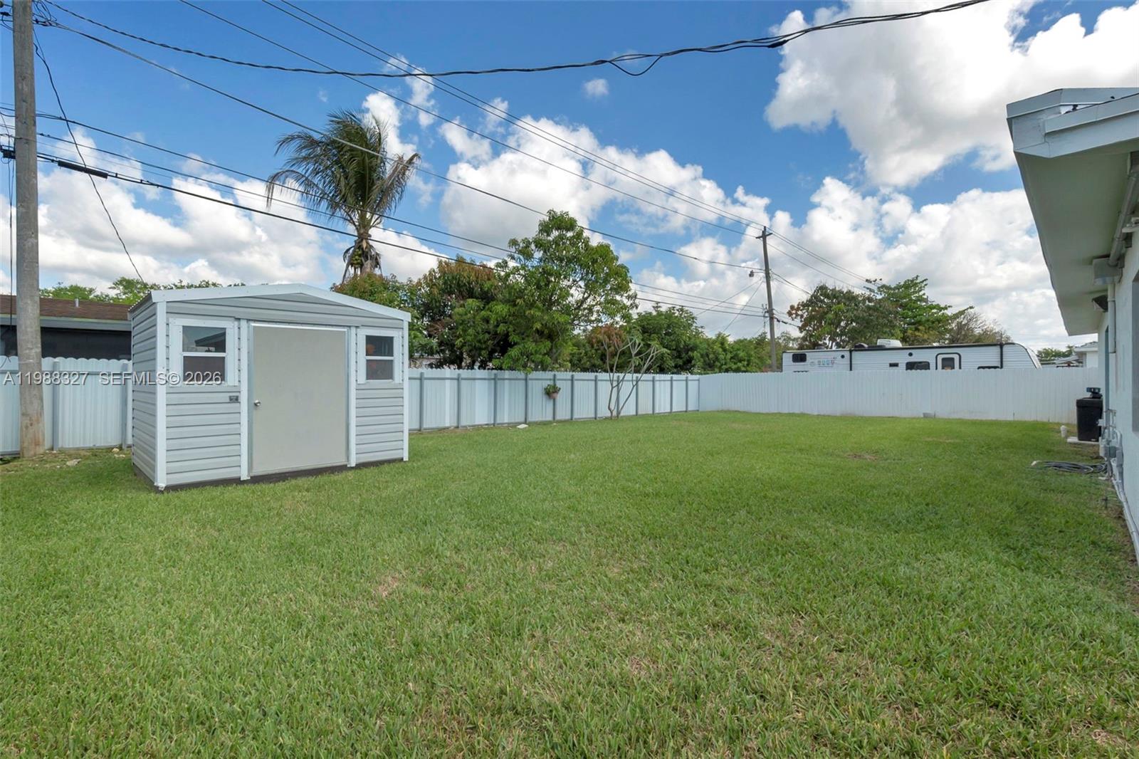 RICHMOND HEIGHTS - Residential