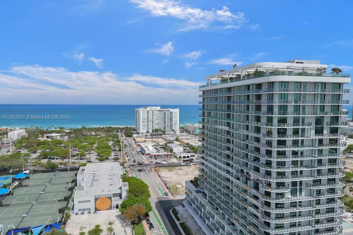 72 park residences - Residential