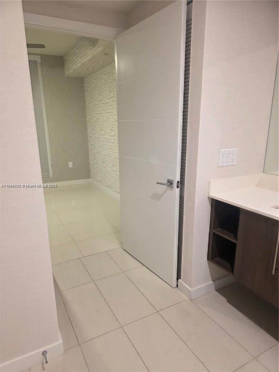 WEST LITTLE RIVER - Residential Lease